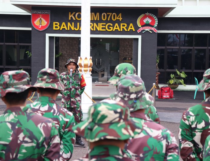 Hanmars 10 KM Uji Ketangguhan Prajurit Kodim 0704/Banjarnegara